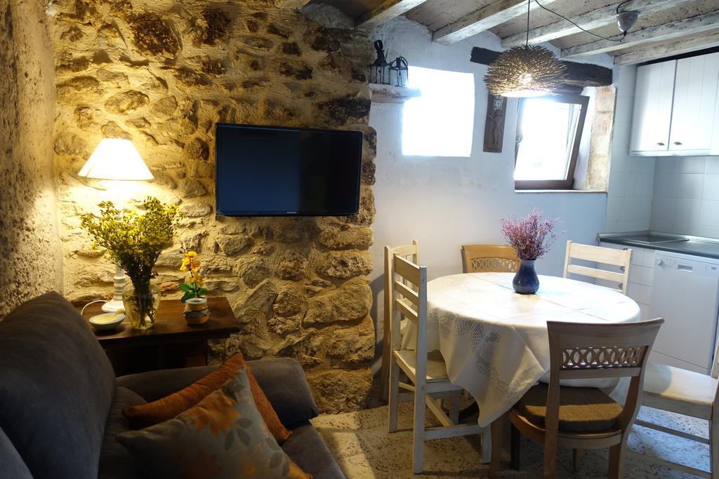 Apartamentos La Dama Azul Ágreda 客房 照片